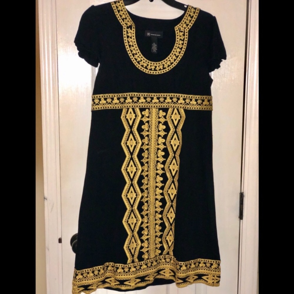 GORGEOUS INC Black & Gold Dress ♥️
